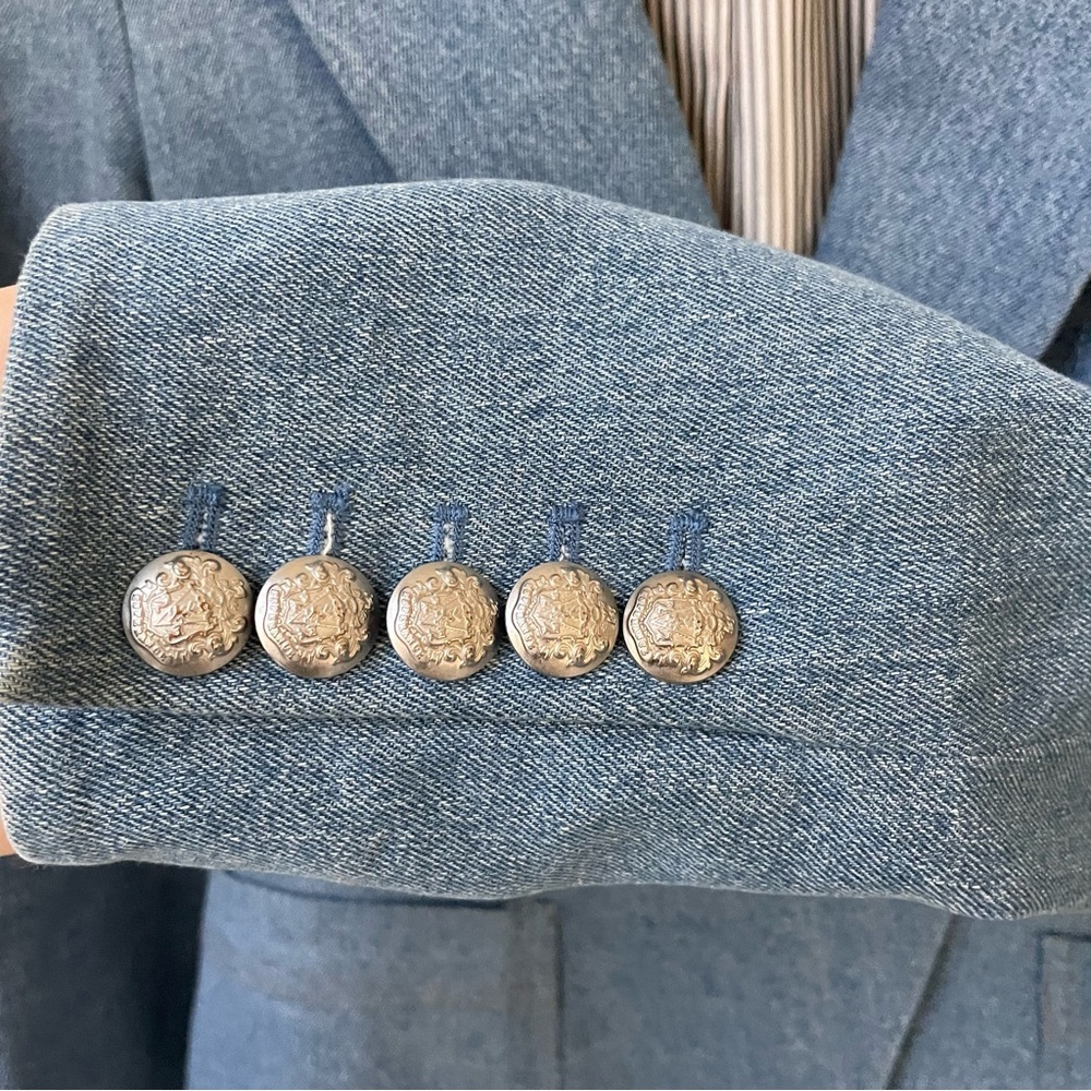 Veronica Beard Caden Dickey Jacket Denim Blue Size 2 Silver Crest Buttons - Picture 5 of 9